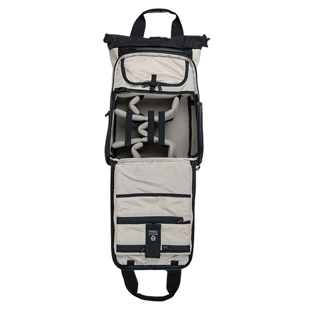 WANDRD THE PRVKE Lite 11-Liter Tan Photo Bundel 