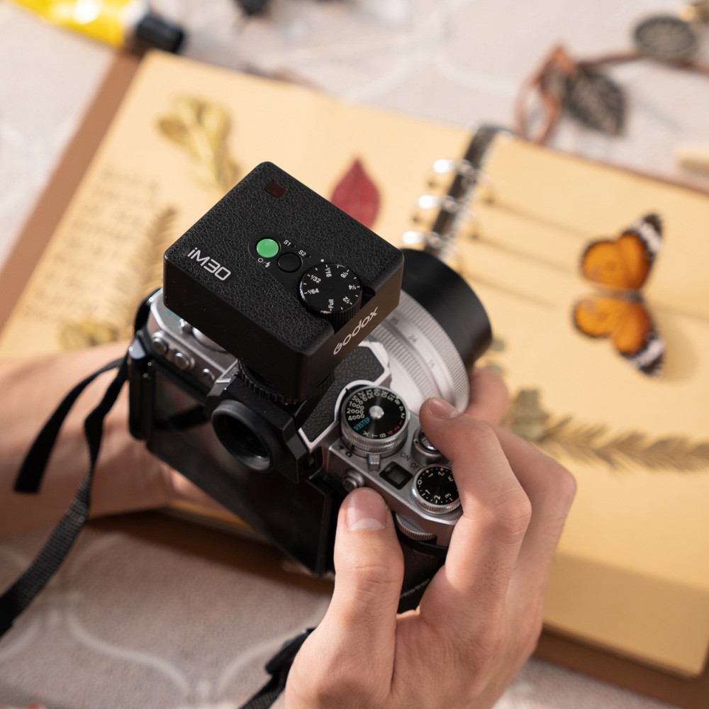 Godox iM30 iFlash Camera Flash 