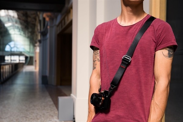 Peak Design Slide Lite Black