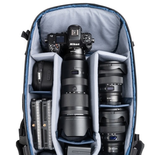 Think Tank DarkLight Backpack 20L - black 