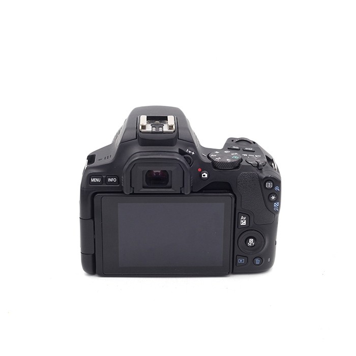 Canon EOS 250D + 18-55mm occasion