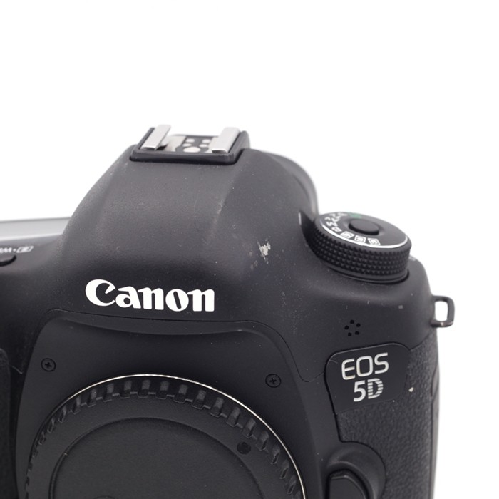 Canon EOS 5D III Body occasion (sn: 073024000565)
