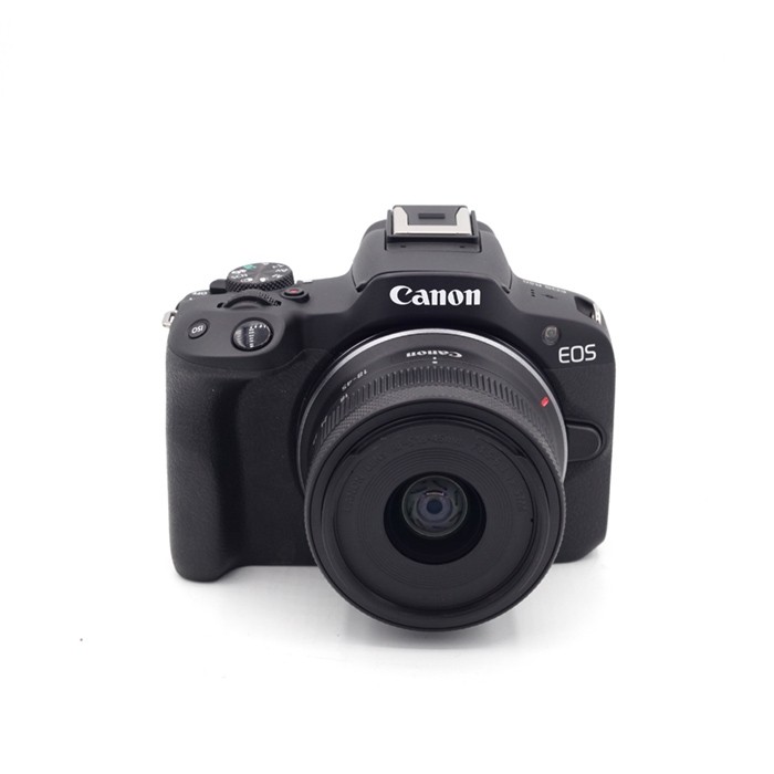 Canon EOS R50 + RF-S 18-45 occasion