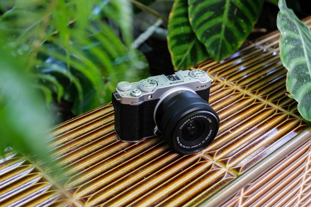 FUJIFILM X-M5 / XC15-45mmF3.5-5.6 OIS PZ Kit Black
