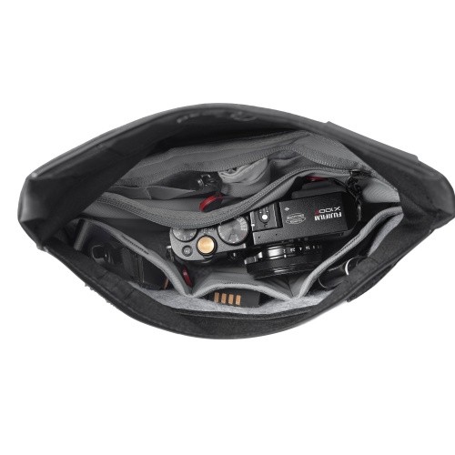 Peak Design Field Pouch Black V2