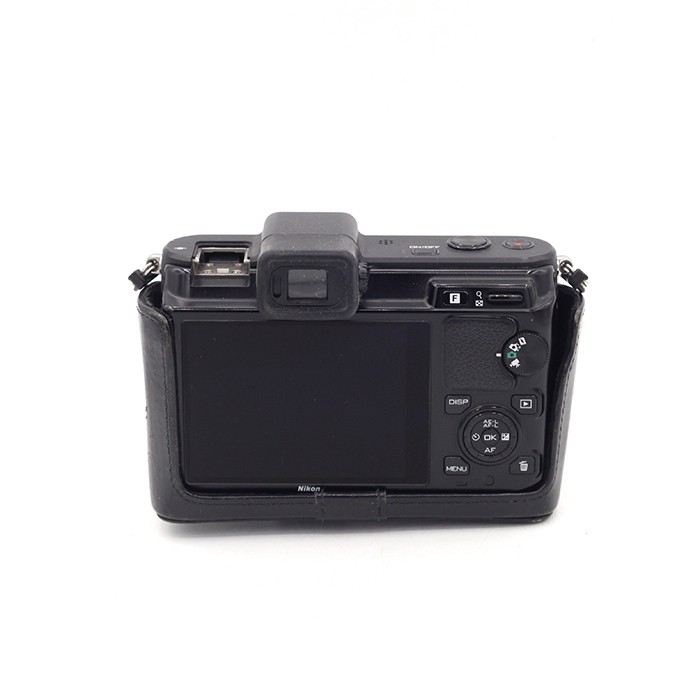 Nikon 1 V1 + 10mm f/2.8 occasion