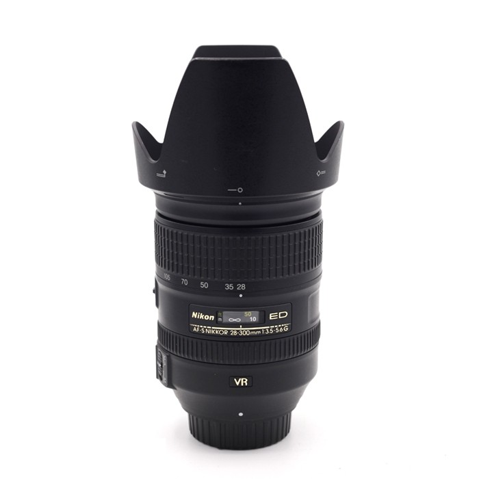 Nikon AF-S 28-300mm f/3.5-5.6G ED VR occasion