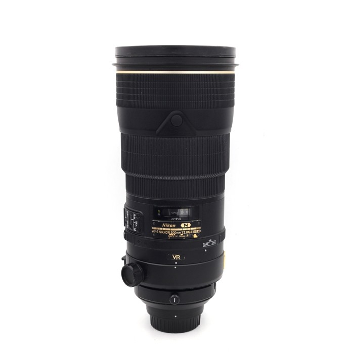 Nikon AF-S 300mm f/2.8G II VR occasion (sn: 207743)