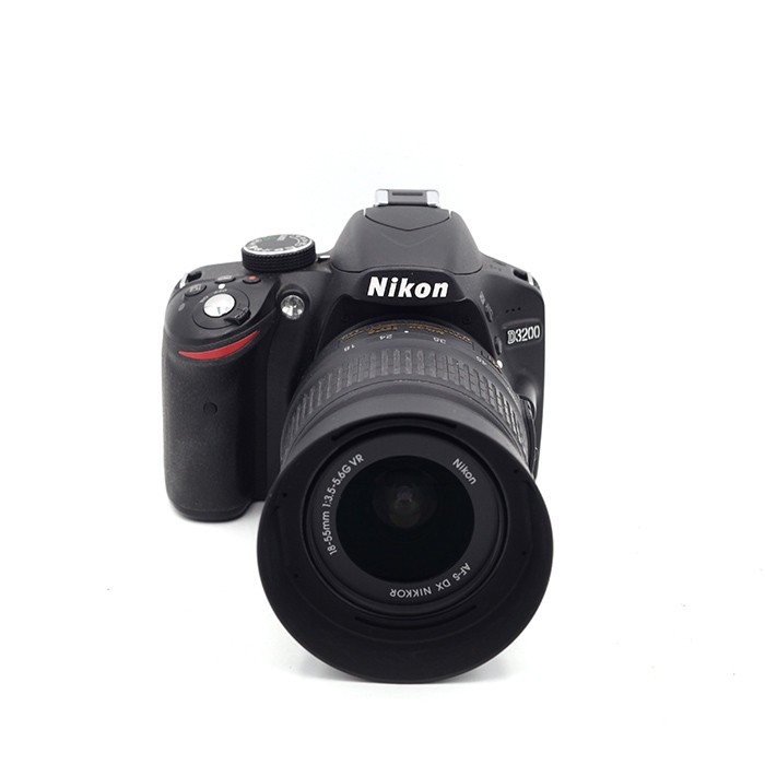 Nikon D3200 + AF-S 18-55mm VR occasion