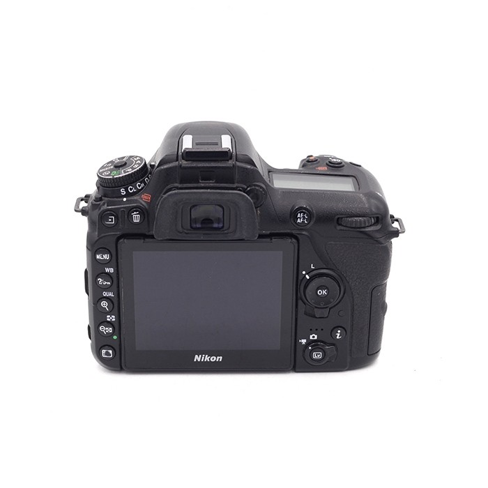 Nikon D7500 Body occasion (sn: 6064449)