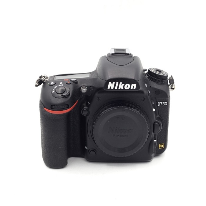 Nikon D750 Body occasion (sn: 6128789) 