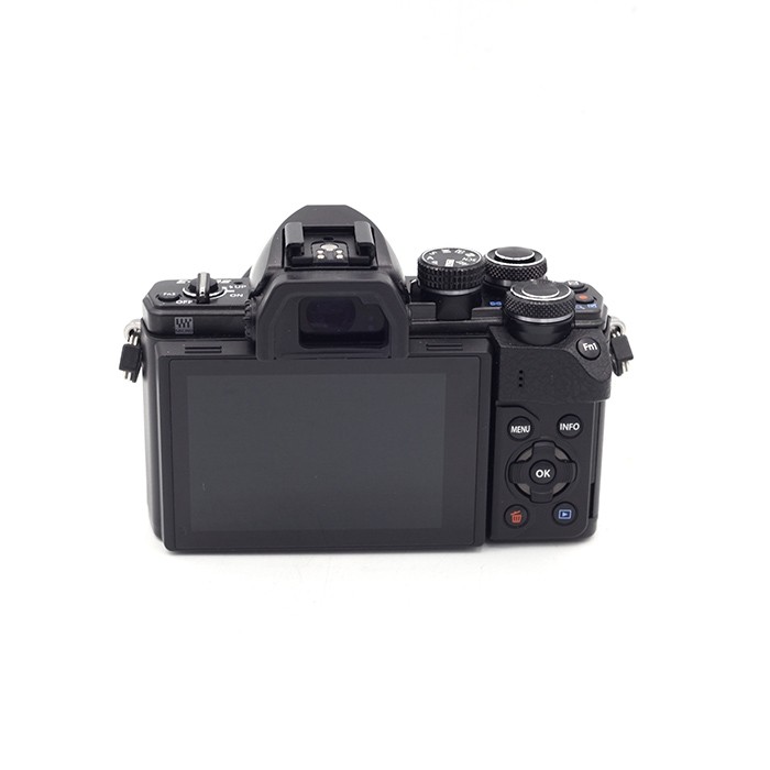 Olympus OM-D E-M10 Mark II + 14-42mm occasion