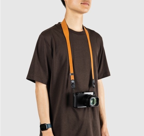 Peak Design Form Leather Camera Strap Short Amber 