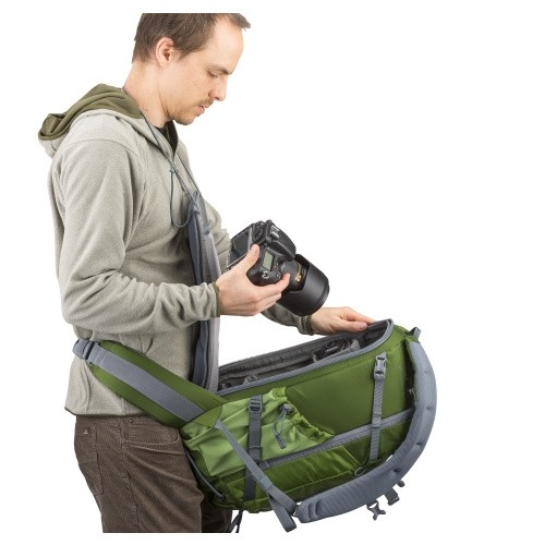 Think Tank BackLight™ 26L photo daypack - Woodland Green