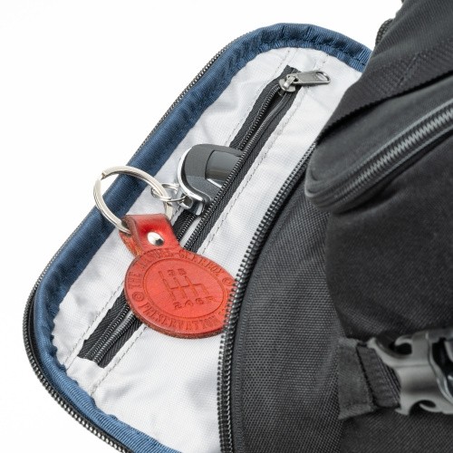 Think Tank DarkLight Backpack 20L - black 