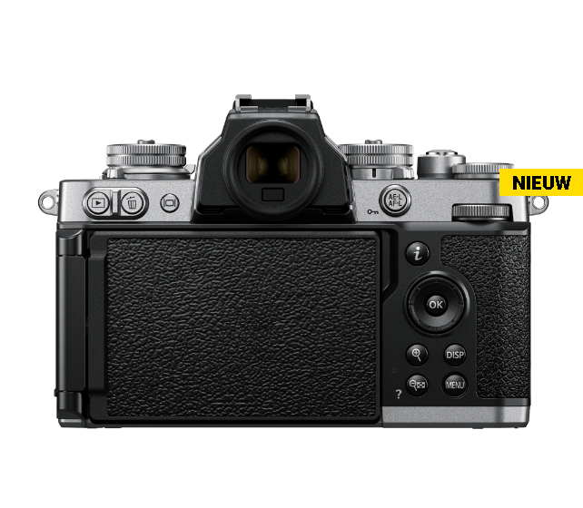 Nikon Z fc Kit w/DX 16-50mm (SL) + DX 50-250mm Zoom kit 