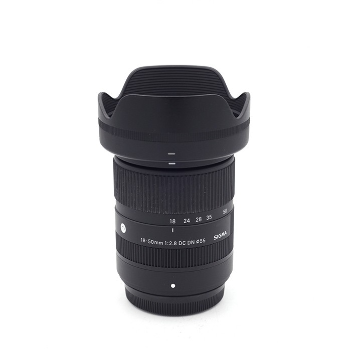 Sigma 18-50mm f/2.8 DC DN Contemporary occasion voor Fujifilm