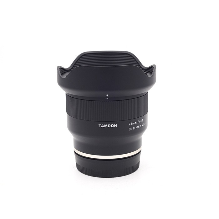 Tamron 24mm F/2.8 DI III OSD 1:2 macro occasion voor Sony