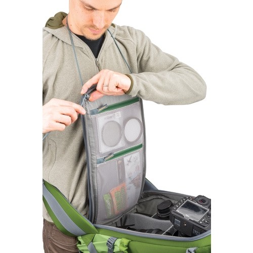 Think Tank BackLight™ 26L photo daypack - Woodland Green