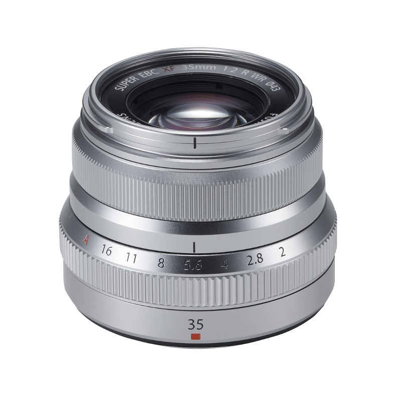 Fujifilm XF 35mm f/2.0R WR Zilver