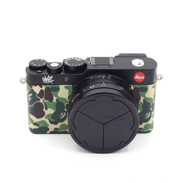Leica D-Lux 7 “A BATHING APE®︎ X STASH” Limited Edition occasion