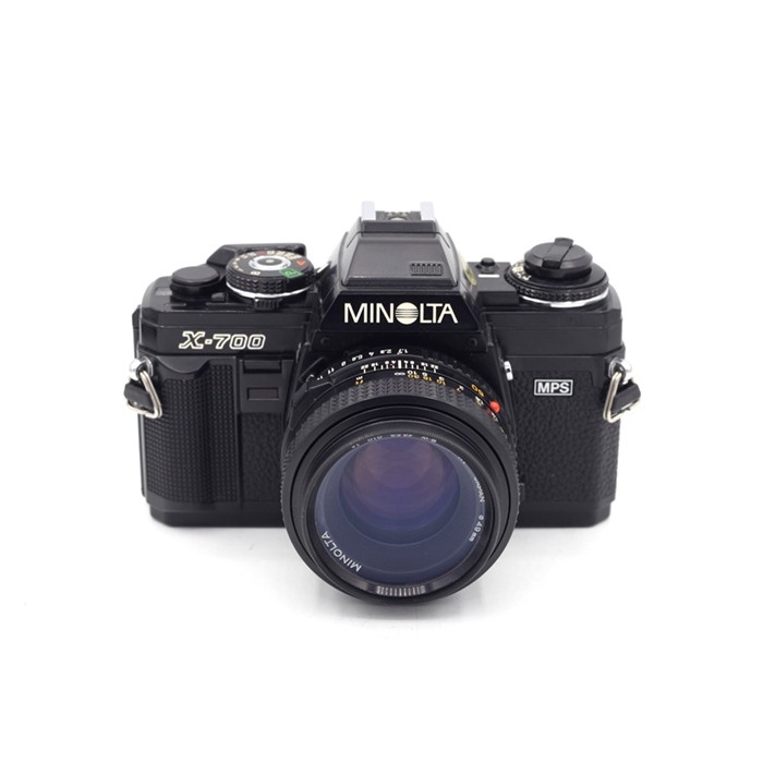Minolta X-700 + MD 50mm f/1.7 occasion