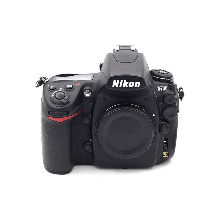 Nikon D700 Body occasion (SN: 2132324)
