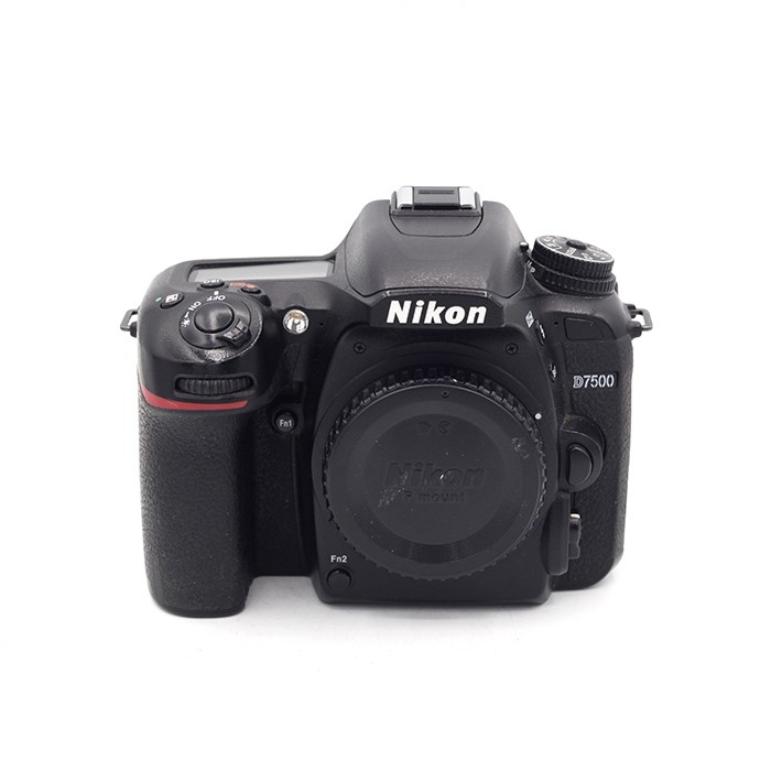 Nikon D7500 Body occasion (sn: 6064449)