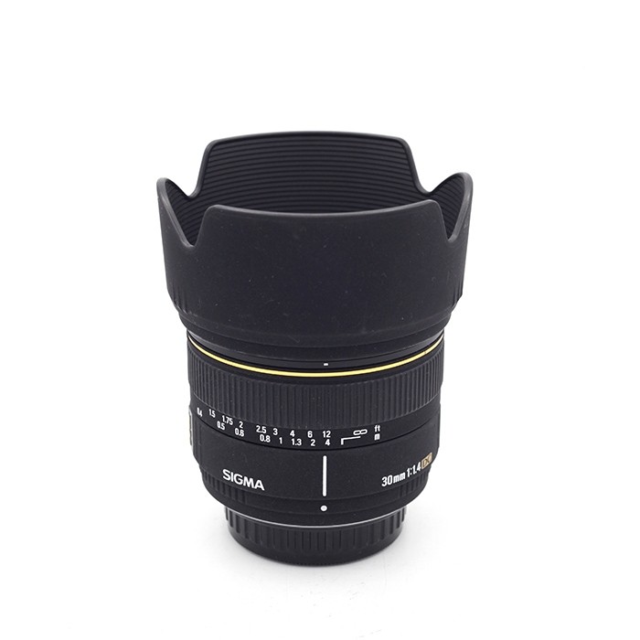 Sigma 30mm f/1.4 EX DC occasion voor Pentax