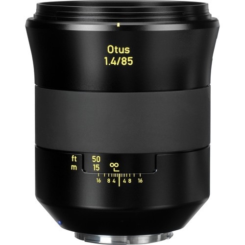 zeiss 85mm 1.4 nikon