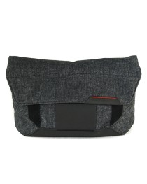 Peak Design Field Pouch Charcoal