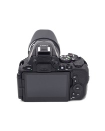 Nikon D5600 + AF-P 18-55mm occasion