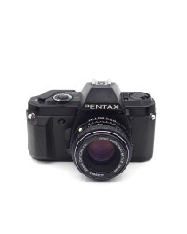 Pentax P30n + 50mm f/2 occasion